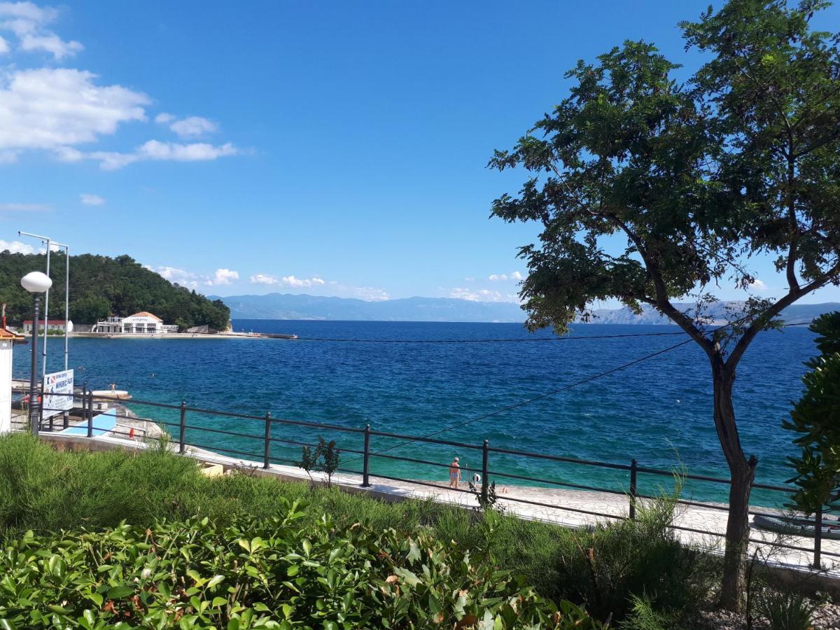 Hotel Lilianka Selce Exterior foto